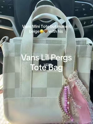 Obsessed with this one @vans #vans #vansminitote #purse #everydaybag #TikTokshopbacktoschool 