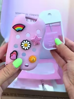 every girl is going to want one of these on their backpack🥹🎒 @touchland  #touchland #backtoschool #handsanitizer #teengirl #girlmom 