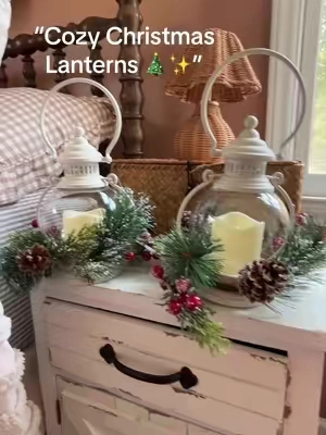 These are even prettier when the lights go down 😍🎄✨ Such a cozy little Christmas touch for anywhere in your home.#lanterns #christmasdecor 