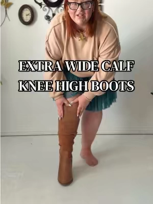 so sick of boots for women with big calves have a huge elastic band at the back and SCREAM wide calf 🙄 so glad I found these trendy slouchy boots that are made for extra wide calves!! #kneehighboots #widecalfboots #widefootfriendly #widefit #wideshoes 