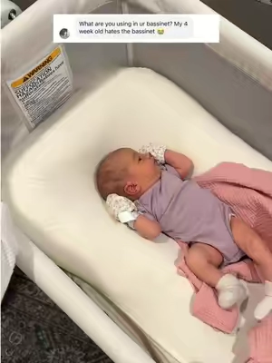 Its the PERFECT fit. 💕  #babybassinet #newbornsleep #babymat