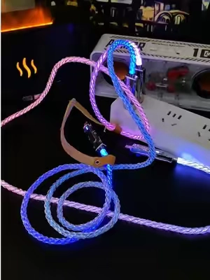 Hermoso cable de carga 4 en 1 😆 con luces coloridas y deslumbrantes 🩷💜💛 🛒🥰#foryoupage#fourinonecharging #electronics #sohochic 