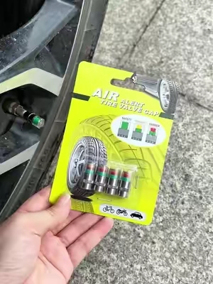 Replace your current valve caps with ones that have a built-in pressure monitoring system! 🚗🔴🟢 #tiktokmademebuyit #cardriving #tips #carknowledge #driving