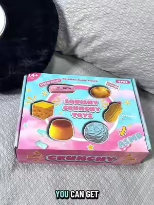 You never know which foodie friend you're gonna get! 😱🍔 This 6-pack squishy toy set is all about that crunchy ASMR feel, random colors, and maximum cuteness. Great for party favors, goodie bags, or just keeping your hands busy when the anxiety hits. Honestly? I want them all.#fidgettoys #asmrsounds#fidgettoys#squishytoy#backschool