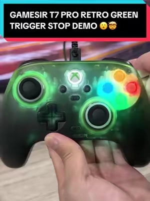 The difference is huge 🤯 @GameSir #gamesir #gamesirt7pro #gamesirt7proretrogreen #pccontroller #xboxcontroller 