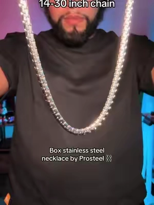 Stainless steel necklaces are easy maintnence and can be worn anywhere. This flat box chain is so fire 🔥🔥 #fashion #jewelry #necklace #stainlesssteel #TikTokshopbacktoschool 