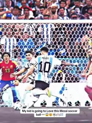 My kid is going to Love this Messi soccer ball 👀😱🤯⚽️🥅🇦🇷 #messi10 #fypシ゚viral #Soccer 