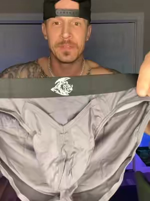 FINALLY a bamboo v fly brief by Real Men Apparel🙌