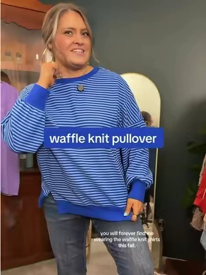 Perfect lightweight waffle knit pullover for fall and winter. #pullover #sweatshirt #waffleknit #womensfashion 
