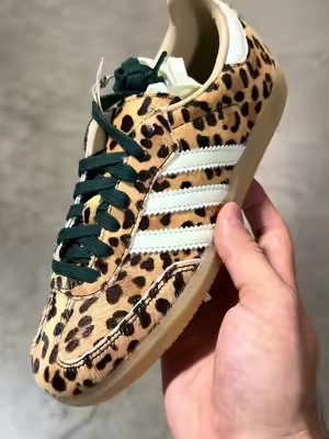 Go. #run #steal #fyp #cheetah #blowthisup 
