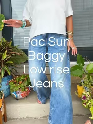 DOUBLE BUTTON AND EXTRA BAGGY!!! My true sz 28 I’m 5’7-140lbs. You’ll literally LIVE in these!!  Sloane low rise super baggy jeans in THIS wash, simply perfect!!! YEP… they're denim perfection. #jeans #baggyjeans #widelegjeans #pacsunjeans #trendyjeans 