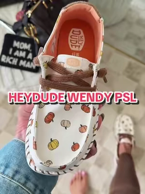 @HeyDude  #heydudeshoes  #PSL  #pumpkinspice  #fallaesthetic  #falloutfits  