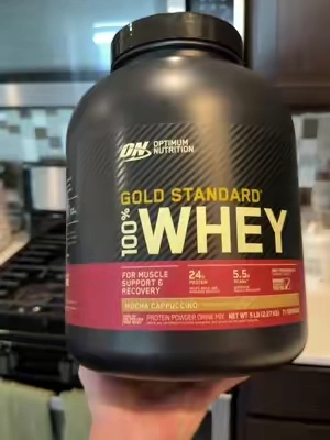 @Optimum Nutrition Gold standard 100% whey protein powder. #optimumnutrition #goldstandard #wheyprotein #Fitness #TikTokshopbacktoschool 