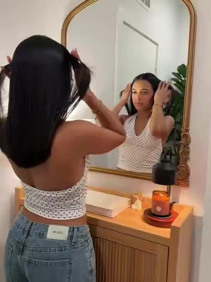 7676267702972992799