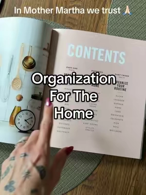 I aspire to be her! #marthastewart #homeorganization #organizedhome 