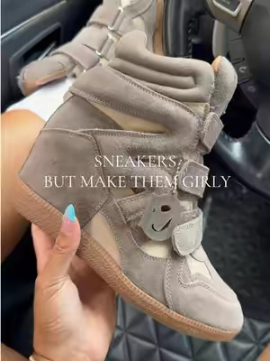 Instantly elevates the most casual outfits 🤎 @stevemadden #wedgesneakers #sneakerwedges #wedges #styleinspo #stevemadden 
