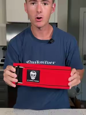 Great for athletic moments #gymreapers #liftingbelt 