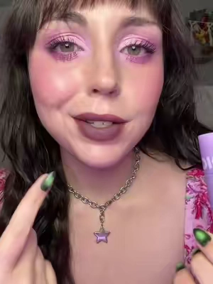 now this is a shade i can get behind @Kaleidos Makeup #TikTokshopbacktoschool #TTSBeautyBesties #TikTokShopCosmetics 