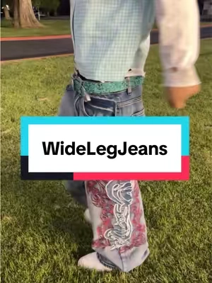 These baggy jeans are so tuff #UPTHEDenim #BaggyJeans #Y2KFashion #DragonJeans