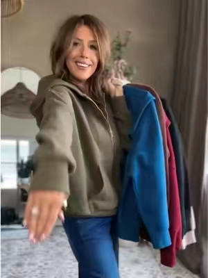 The zip-up you end up wearing on repeat. 🤎 Easy, cozy, and the colors are so good for fall. @btfbm_us @btfbm_shop  #ZipUpHoodie #FallFashion #CozyOutfit #EverydayStyle #BoutiqueFashion 