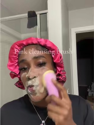 I’m never going back to using just my hands to wash my face. This silicone facial brush gently exfoliates while giving my skin a deep clean. It vibrates AND heats up too. #siliconecleanser #cleansingbrush #cleansingbrushes #facialcleanser #facialbrush 