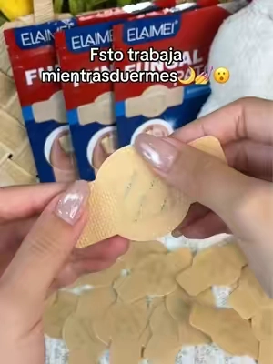 Cuidado de uñas mientras duermo 🌙✨ #NailCare  #nailpatches  #summerwins  #dealsforyoudays  #TikTokShopDealsforYouDays