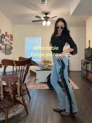 They’re low rise too #fringe #westernfashion #falloutfits #goingoutoutfit #outfitinspo 