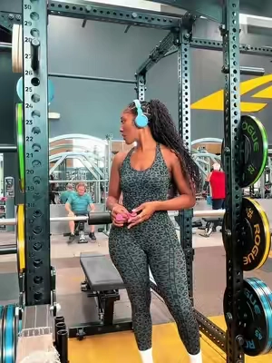 Shop this look! ❤️‍🔥 #GymLife #workoutfit 