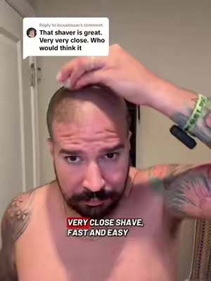 Replying to @louuelouue They managed to make an awesome dual directional razor that actually works and provides a very close smooth shave without irritation! #headshaver #headshave #razor #headshaving #shavetok 