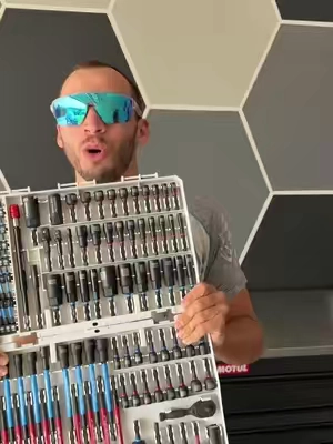 Are you tired of not having the right tools? Then this is gonna be the kit for you! #tools #toolsofthetrade #toolstoday #toolsinaction #toolstour  