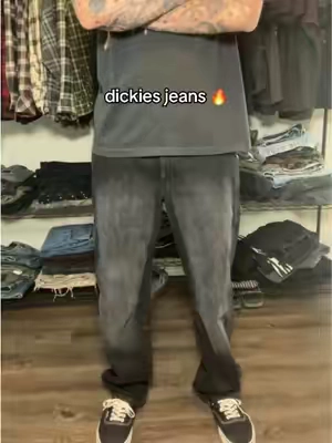 i love how dickies jeans fit, too tuff #dickies #jeans #baggy #y2k #TikTokshopbacktoschool 