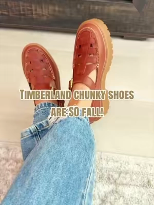 Pair these chunky Timberland shoes with jeans and sweaters for fall - adorable!! @Timberland #chunkyshoes #retroshoes #maryjanes #90sstyle #fallstyle 
