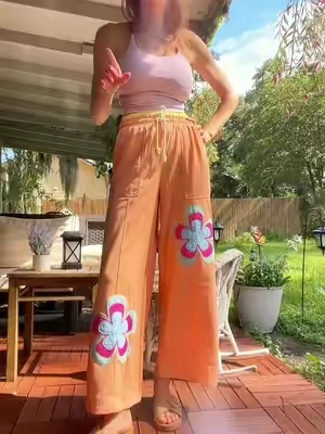 Now these are some jivvvveeee pants!!! #sweatpants #summeroutfits #70saesthetic #bohostyle #cutesweatpants 