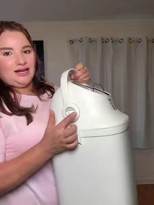 #fypシ #momcozy #diaperpail 