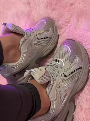 Zapatillas deportivas 🫶🏻✨ #zapatillasmujer #zapatillasdeportivas #zapatillascomodas 