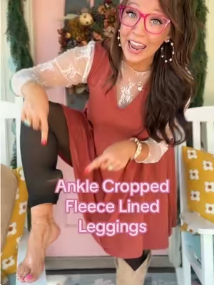 Finally! 🙌🏻 CROPPED Fleece lined tights! #tights #fleecelined #fleecelinedtights #leggings #fleecetights @EOJN 