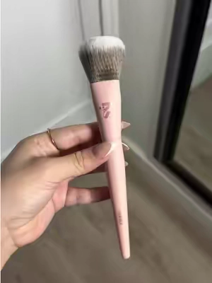 #Lys #CreamBronzer #PowderBronzer #Makeup #TikTokshopbacktoschool 