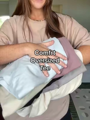 a best seller for a reason. #oversizedtee #comfrt #comfrtclothing 