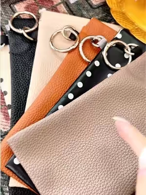 I didn’t know I needed this until I got it. 🤯 I was tired of my sunglasses getting scratched or lost at the bottom of my bag. This spring-loaded glasses case keeps them safe and protected. ✨#TikTokMadeMeBuyIt #SummerEssentials #SunglassesCase #BagEssentials #travelmusthaves 