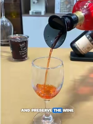 With this flower-shaped wine stopper, you'll never have to worry about leftover wine going bad again.#TikTokshopbacktoschool #sohochic#TikTok #tiktokshop #FYp  