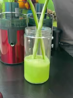 #CentrifugalJuicer #FreshJuice #KitchenEssentials #HealthyLiving 