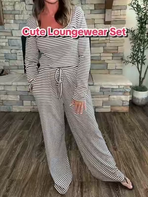 Give me comfy, but make it cute! 🤎 #twopieceset #momoutfit #loungewearset #traveloutfit #tiktokshopcreatorpicks 