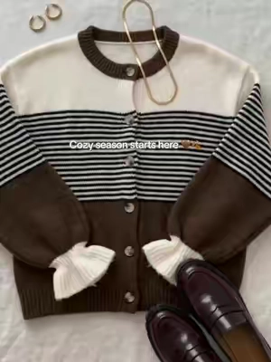 Cozy season starts here 🤎#TikTokshopbacktoschool #sohochic #knittop #cardigan #sweater 