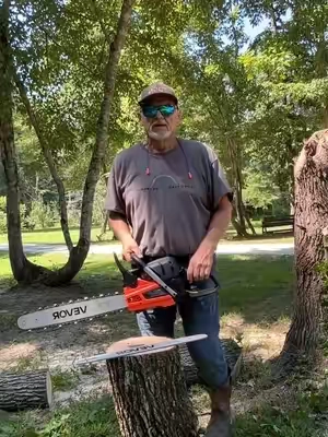 【Summerfinds】VEVOR Portable Gas Chainsaw, 25.4CC 12-Inch 1.2HP Petrol-Powered Handheld Tool, Steel Garden & Tree Cutting Gadget with Wrap-Around Grip, Lightweight Body, Comfor ##TikTokshopbacktoschool##vevorsuperbrandday##chainsaw##saw##woodcutting
