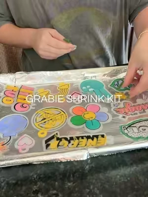 idk if me or my toddler loved the shrinking part the most 🤭😂 @grabieart  #toddleractivities #rainydayactivities #toddlercrafts #momfinds #kidsactivities 
