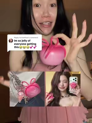 Replying to @kimthao medicube x wonyoung forever cherry hair brush is hereeee #medicubexforevercherry #forevercherry #forevercherryhairbrush #wonyoung #TikTokshopbacktoschool @medicube global 