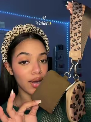 #mexs #wallet #wristlet 💕