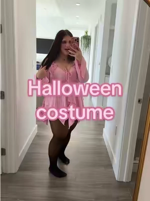 Sooo is it a Halloween costume or can i actually wear this out? 👀 let me knowwww 
