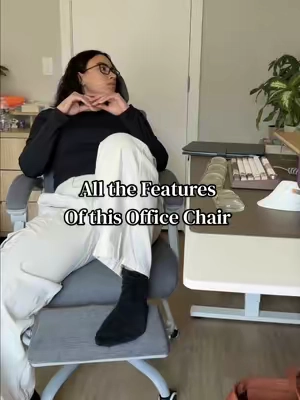 This ergonomic office chair has so many features 👌  . . . #officechair #ergonomicchair #desksetups #deskchair #officechairs 