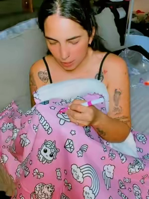 Craftikit Unicorn Print Colorable Blanket - 40x60 in Personalized Bedding with Fabric Markers, Travel Tote, Creative Play Sleepover Gift for Children, All Seasons Birthday Item, Fabric Marker, Cartoon Character ##coloringblanket##kidsactivities##kidsgiftideas##tiktokshopcreatorpicks##TikTokshopbacktoschool
